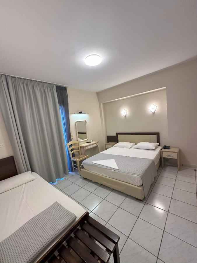 Hotel Afrodite Neoi Poroi Exterior foto
