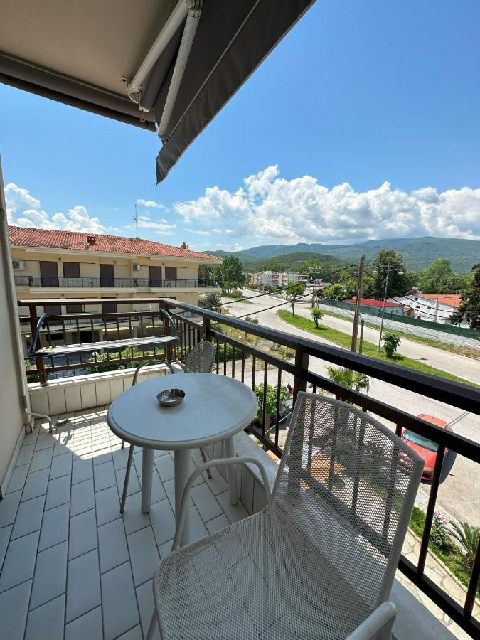 Hotel Afrodite Neoi Poroi Exterior foto