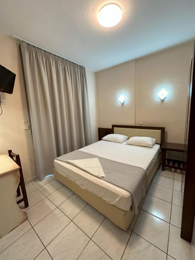 Hotel Afrodite Neoi Poroi Exterior foto