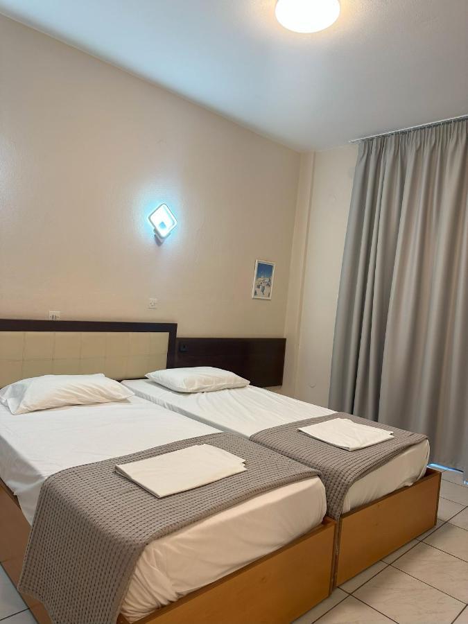 Hotel Afrodite Neoi Poroi Exterior foto