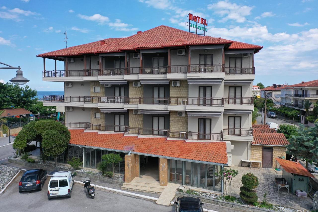 Hotel Afrodite Neoi Poroi Exterior foto
